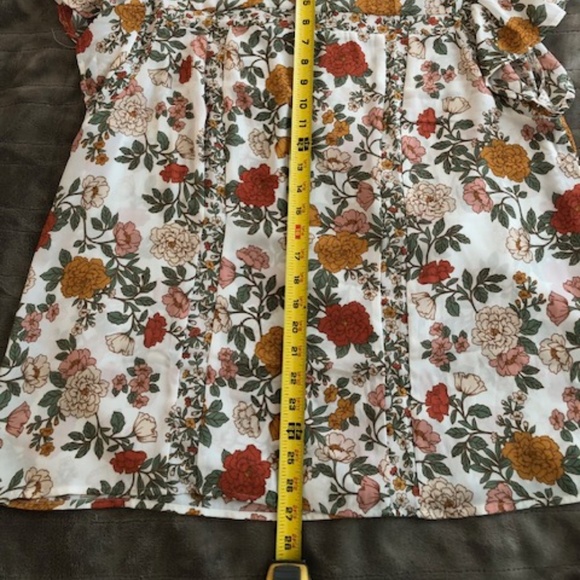 Super cute Dr 2 Blouse sleeveless XXL Excellent used condition - Picture 11 of 13